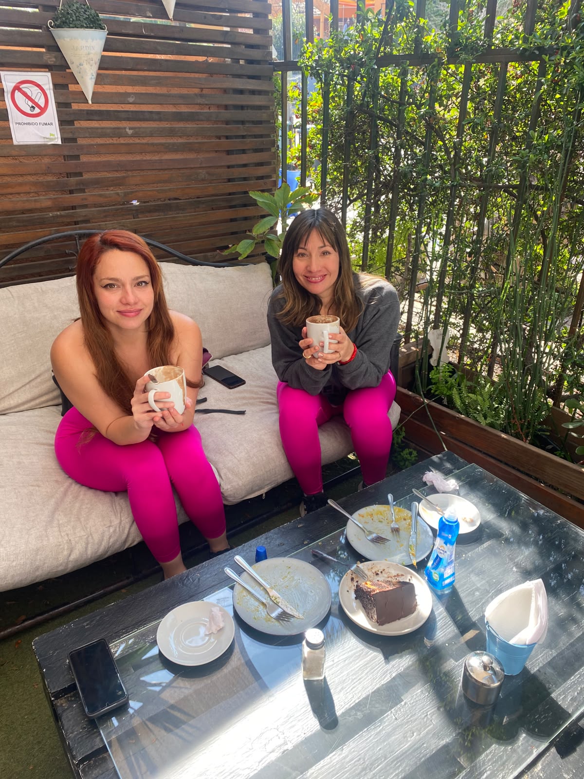 Café con amigos